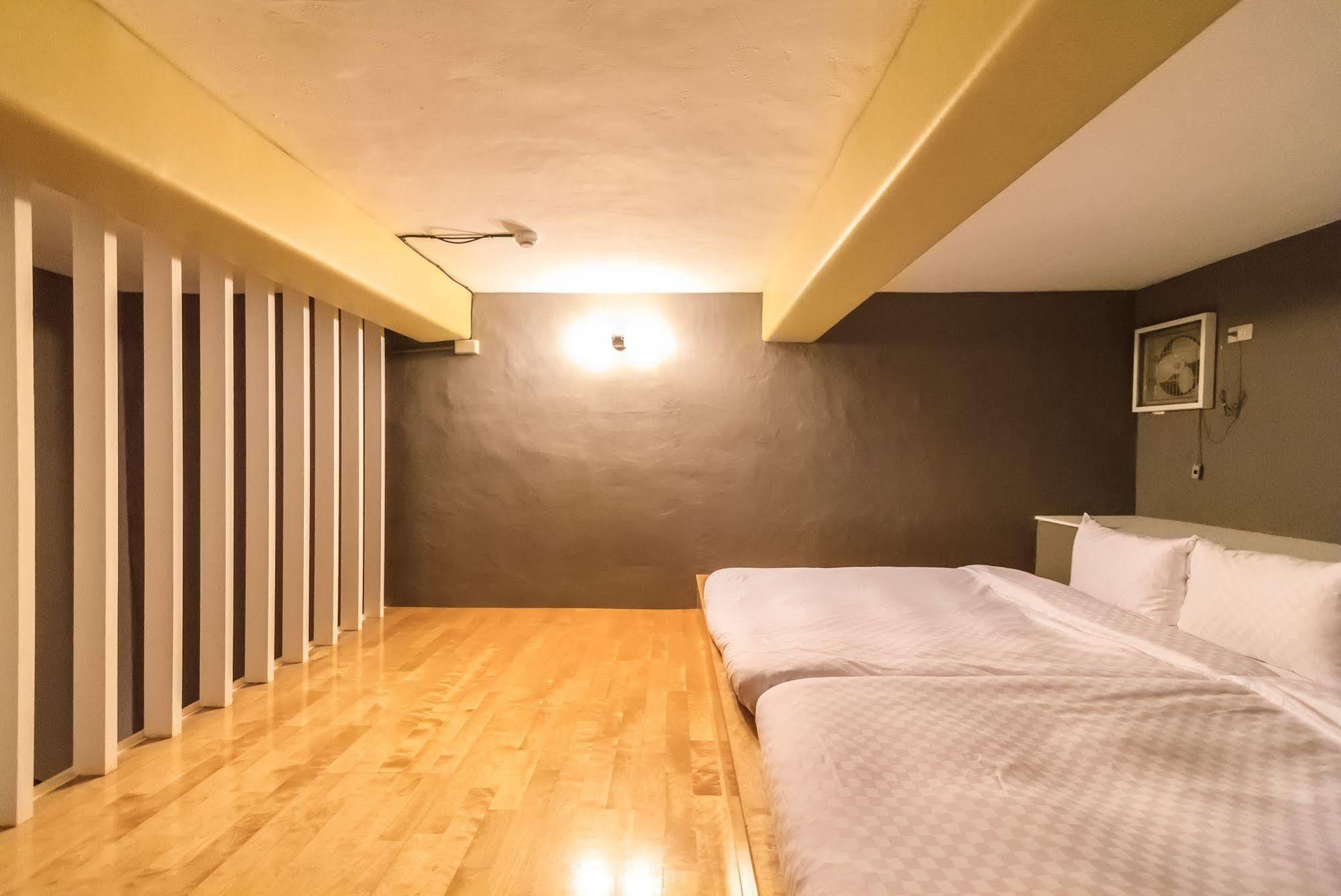 Goldmine Hotel Цзюфень Екстер'єр фото